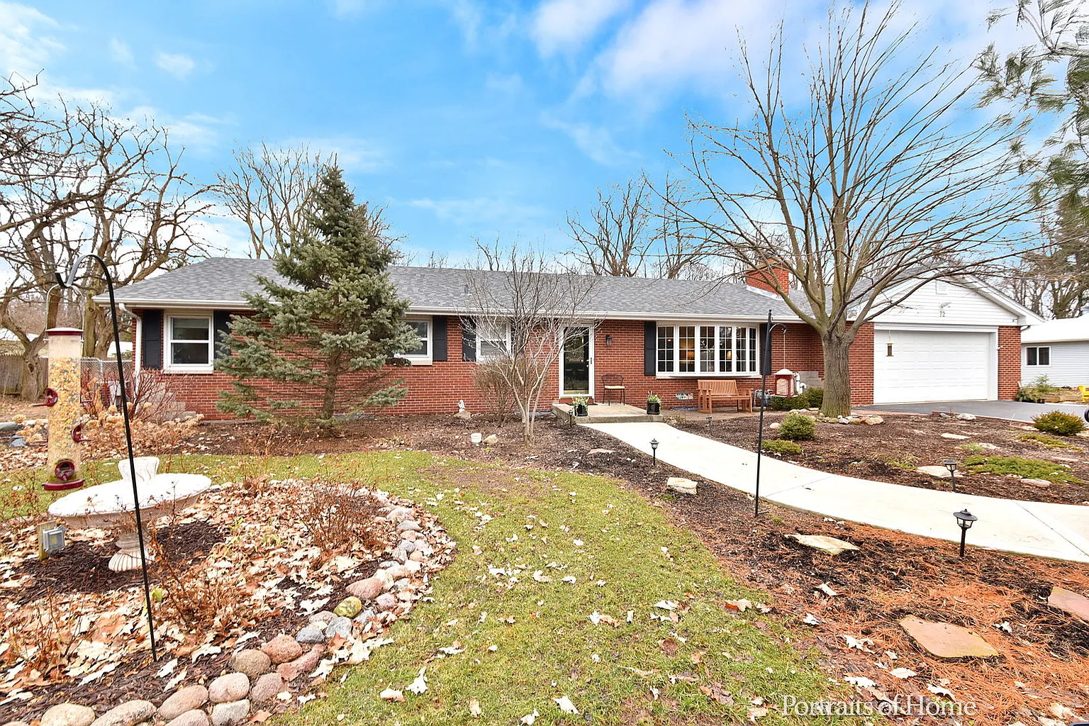 72 Elmwood Dr photo 1