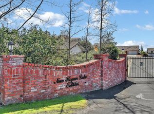 1045 Mockingbird Ln, Valley Springs, CA 95252