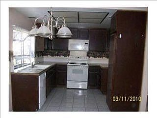 2nd image of 23733 Highland Valley Rd