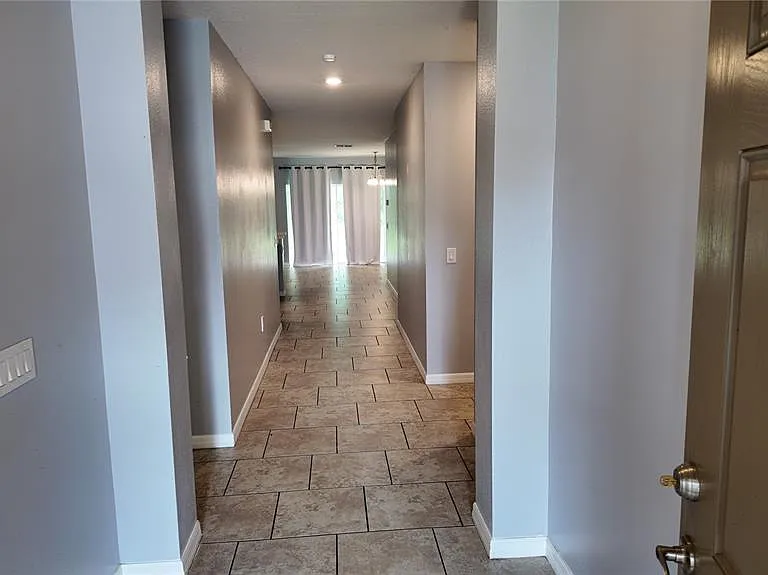 2462 Addison Creek Dr — Photo 5