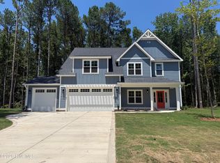 604 Gregory St, Carthage, NC 28327