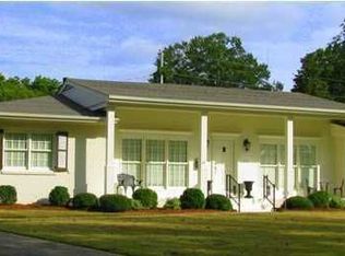 1410 Monterrey Dr SE, Huntsville, AL 35801