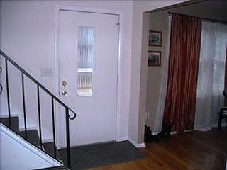 5th image of 6818 Kirkwood Dr Unit 5