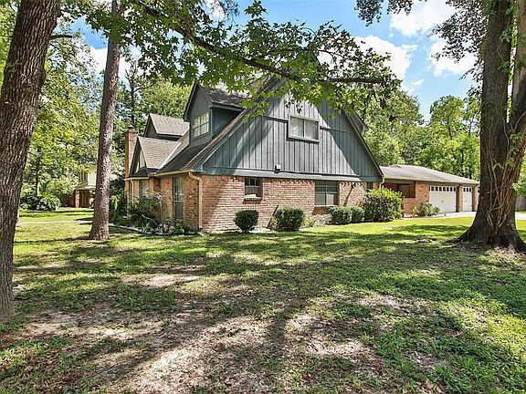 Gorgeous corner lot home with plenty of green space and mature trees. This home has so much to offer and perfect for you and your family.