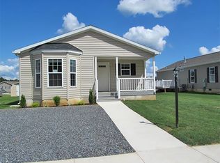 57 Pinetree Ln, Mays Landing, NJ 08330