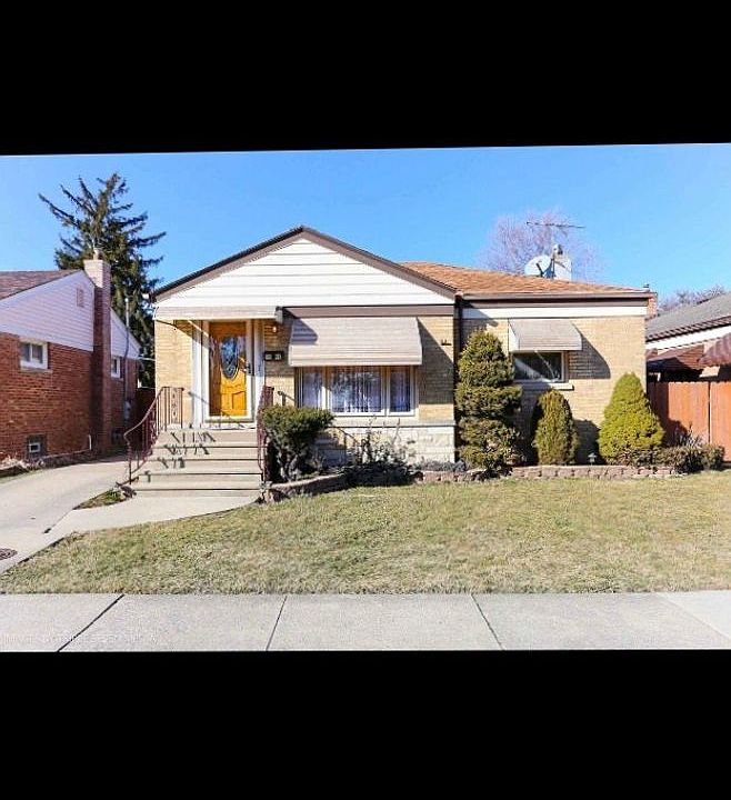 1st image of 7804 Fullerton Ave #1