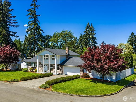 3rd image of 11120 NE 88th Circle