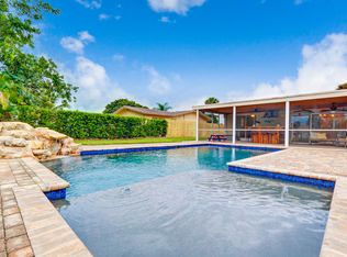 9704 Dogwood Ave, Palm Beach Gardens, FL 33410