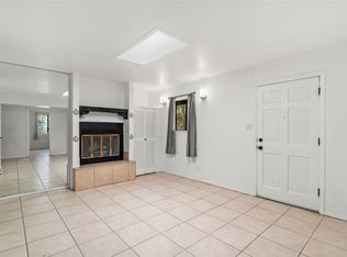 2376 Camino Capitan APT 3, Santa Fe, NM 87505