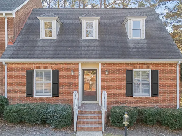 768 Weathergreen Dr, Raleigh, NC 27615