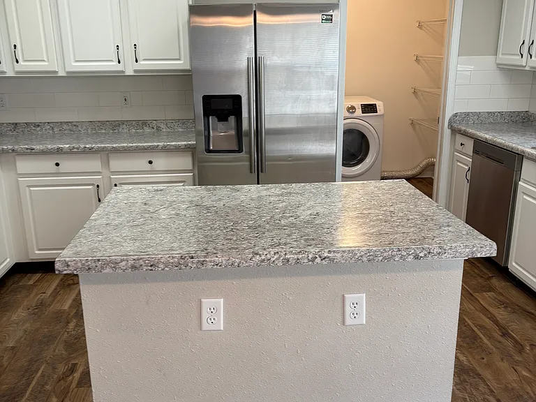 12191 Doncaster Ct — Photo 17