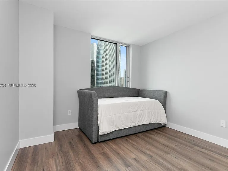 500 Brickell Ave #1801 — Photo 8
