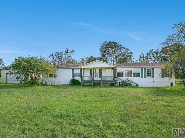 4112 Maxine St, Port Allen, LA 70767
