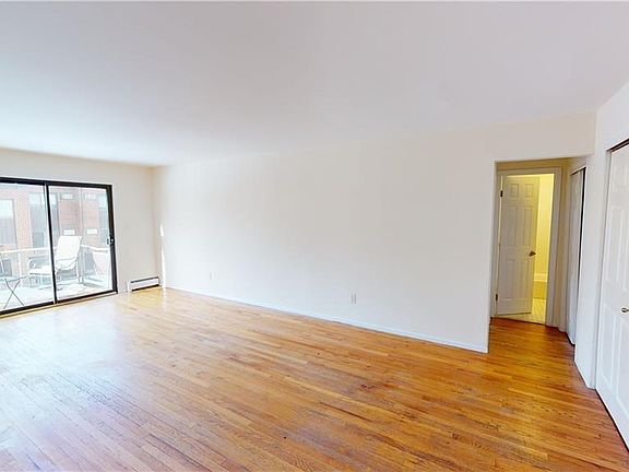 4th image of 10 Charles Ln APT 2C