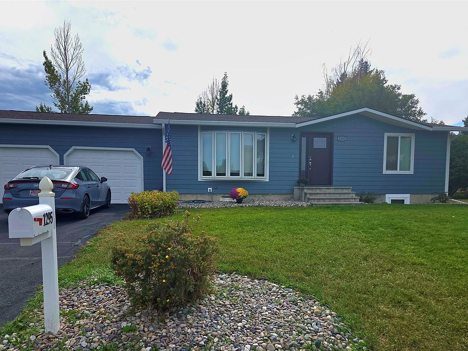 1st image of 1295 Otter Rd