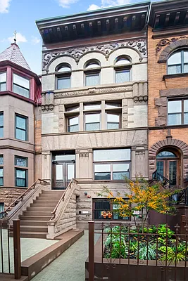 Rented by Douglas Elliman | media 47