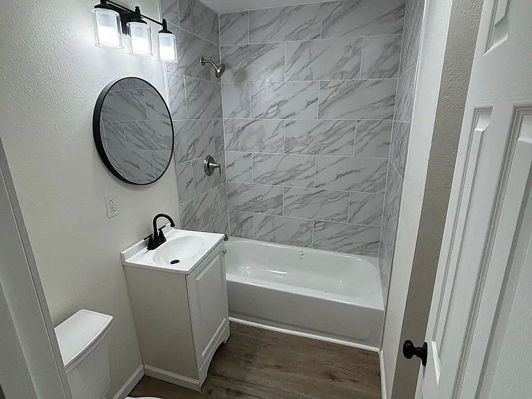 314 W Insley Ave — Photo 6
