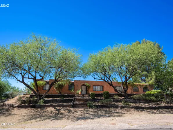 1629 W Meadow Hills Dr, Nogales, AZ 85621