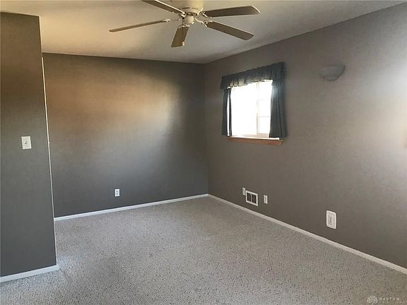 4th image of 4716 Eastgate Ave