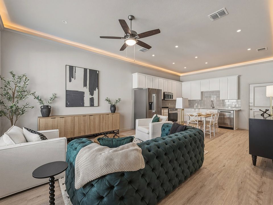 Open Concept Living/Dining Room (Plan 2191)