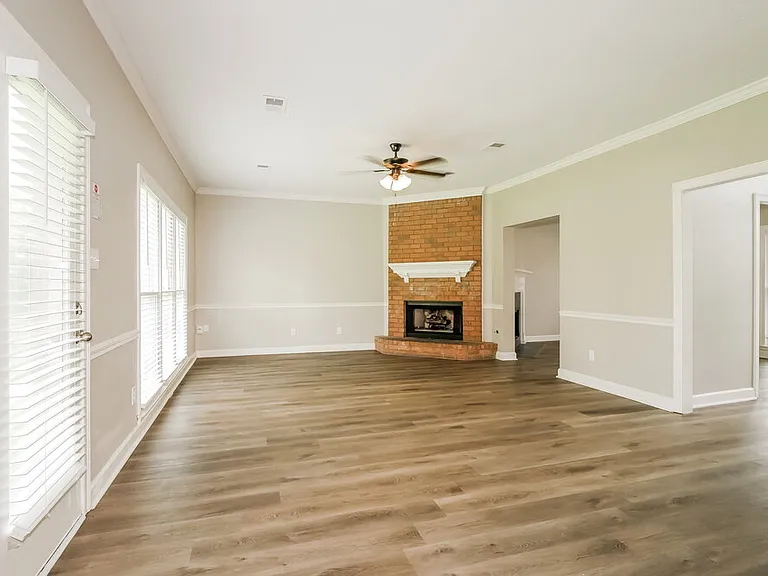 1776 Lichfield Ct — Photo 4
