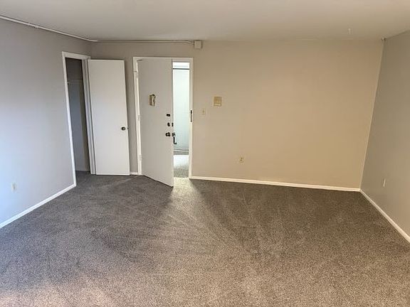 5th image of 10950 W 64th Pl APT 104