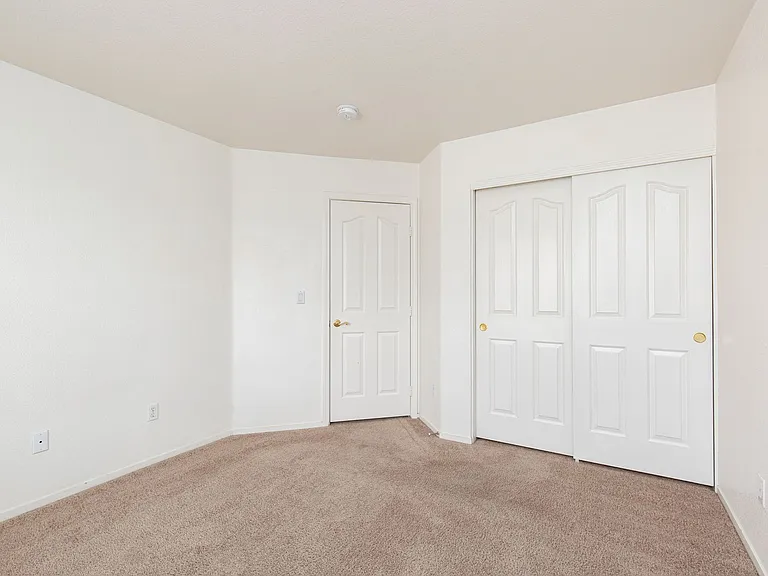 408 Madison Taylor Pl — Photo 36