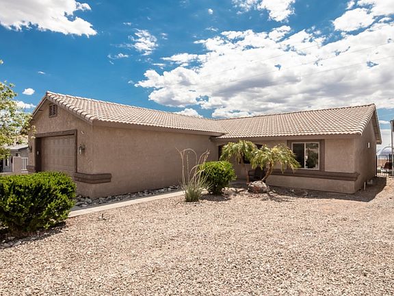 3rd image of 3186 Palm Grove Dr