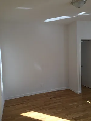 Rented by GreenVill Real Estate LLC | media 18