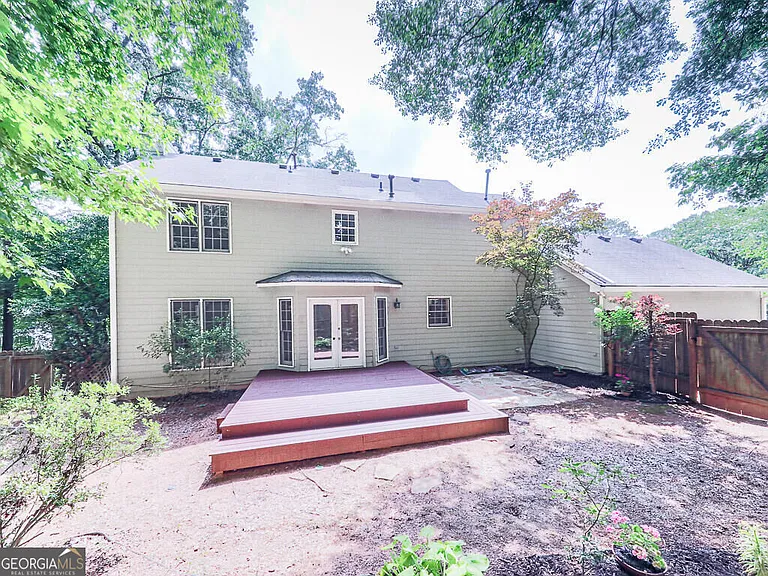 1540 Brookcliff Cir — Photo 4