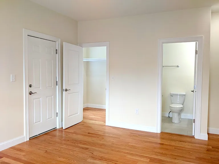 23 Thorndike St #3 — Photo 22