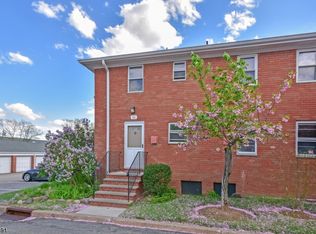 52 Knox Ter, Wayne, NJ 07470