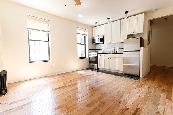1st image of 4060 Broadway #3A