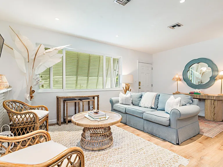 5409 Mesa Trl — Photo 7
