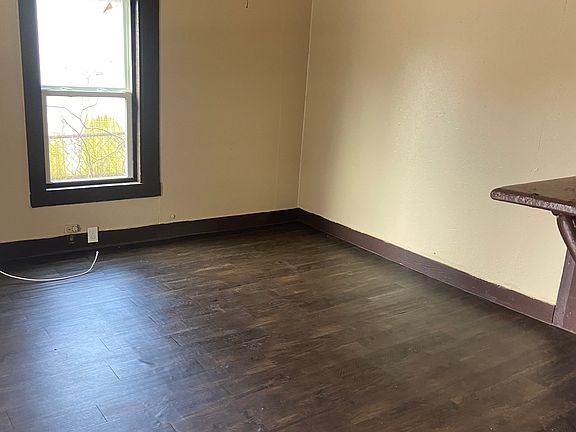 Living room_01202023