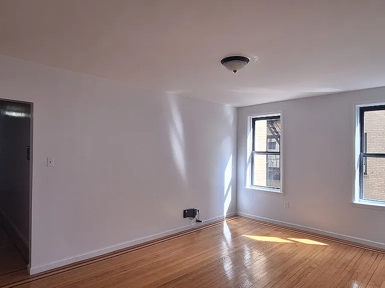 86-30 98th St #2H — Photo 2