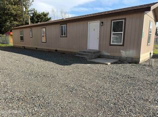 481 1st St, White Swan, WA 98952