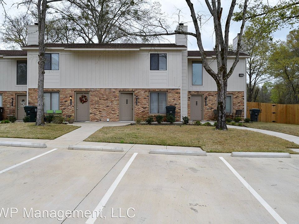 2nd image of 2525 Roy Rd #104