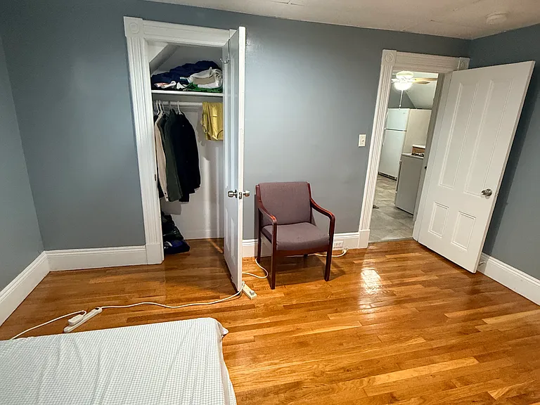 33 McKinley Ave #2 — Photo 10