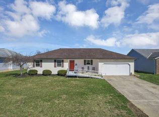 328 Cline Ct, Ashville, OH 43103
