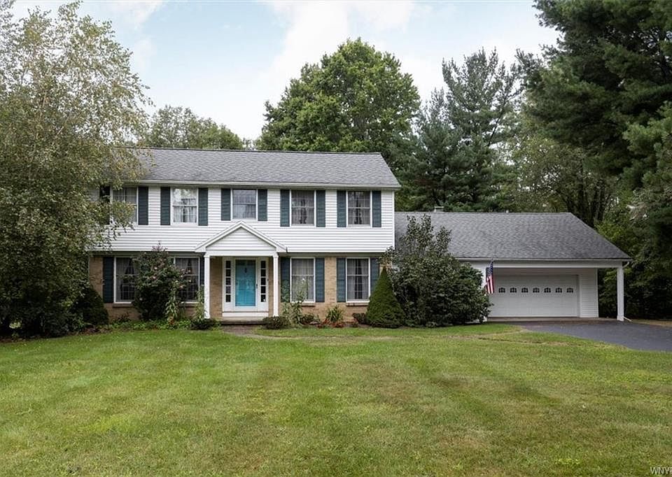 1st image of 316 Windsor Ln