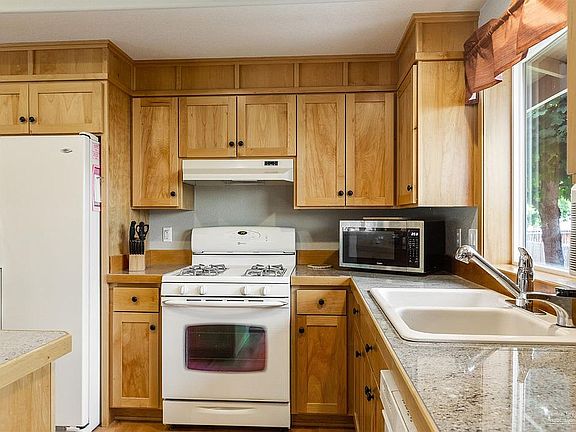 kitchen2