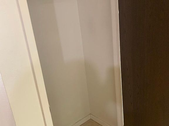 Pantry/Coat Closet