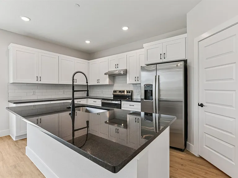 9311 Curious Squirrel St — Photo 6