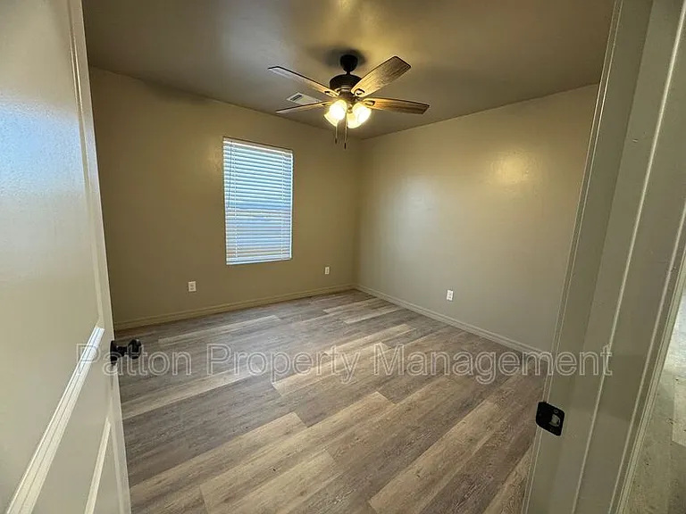1122 Caprock St #A — Photo 7