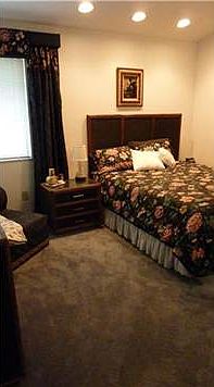 3rd image of 2000 S Bayshore Dr APT 23