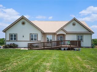 22979 Pleasant Valley Rd, Wellsville, KS 66092
