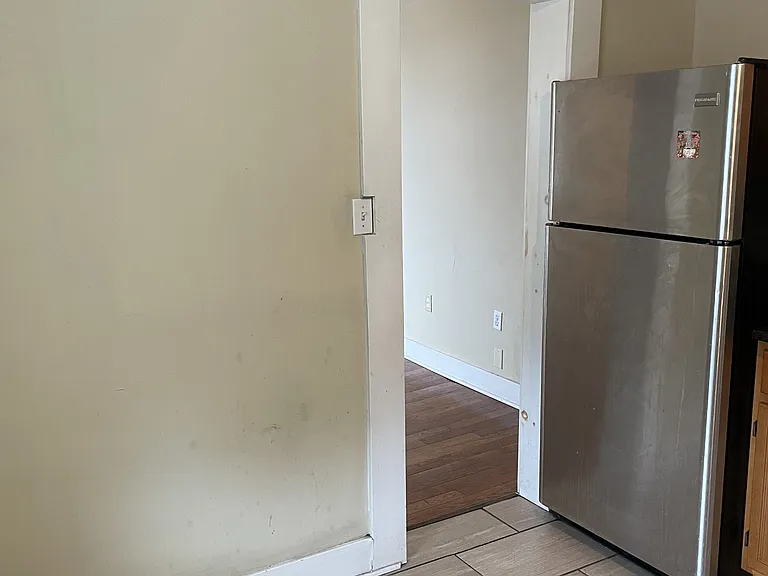 71 N Main St — Photo 12