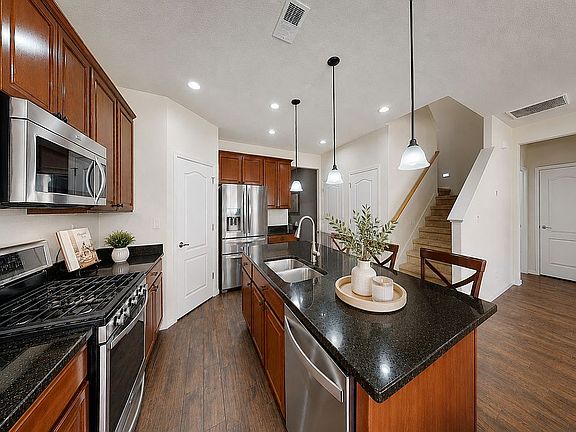 2nd image of 5843 Fossil Rd NW