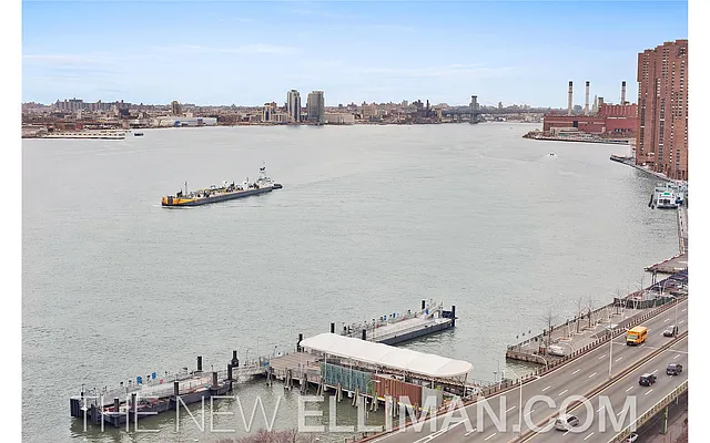 Rented by Douglas Elliman | media 10